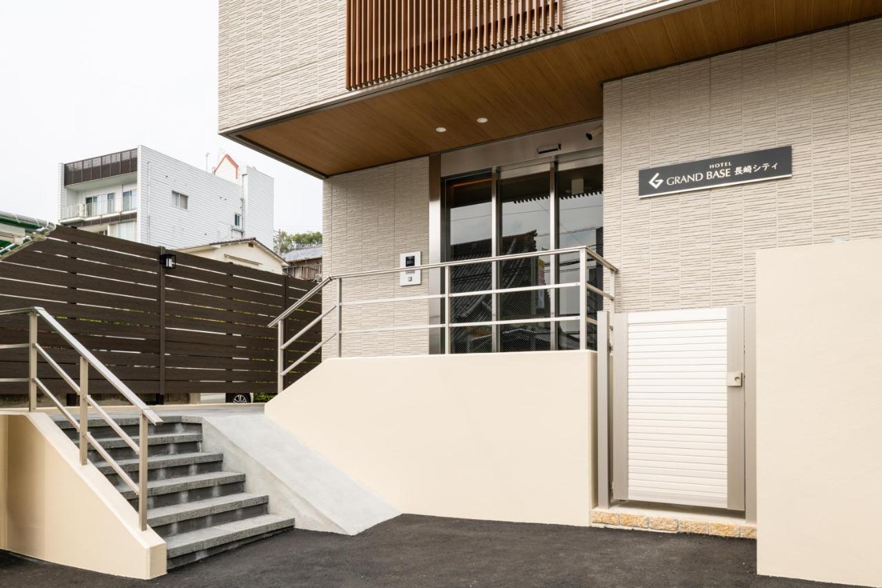 Grand Base Nagasaki City Екстериор снимка